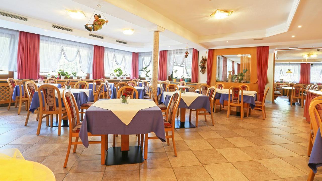 Pension Alpenhof B&B Colle Isarco Eksteriør billede