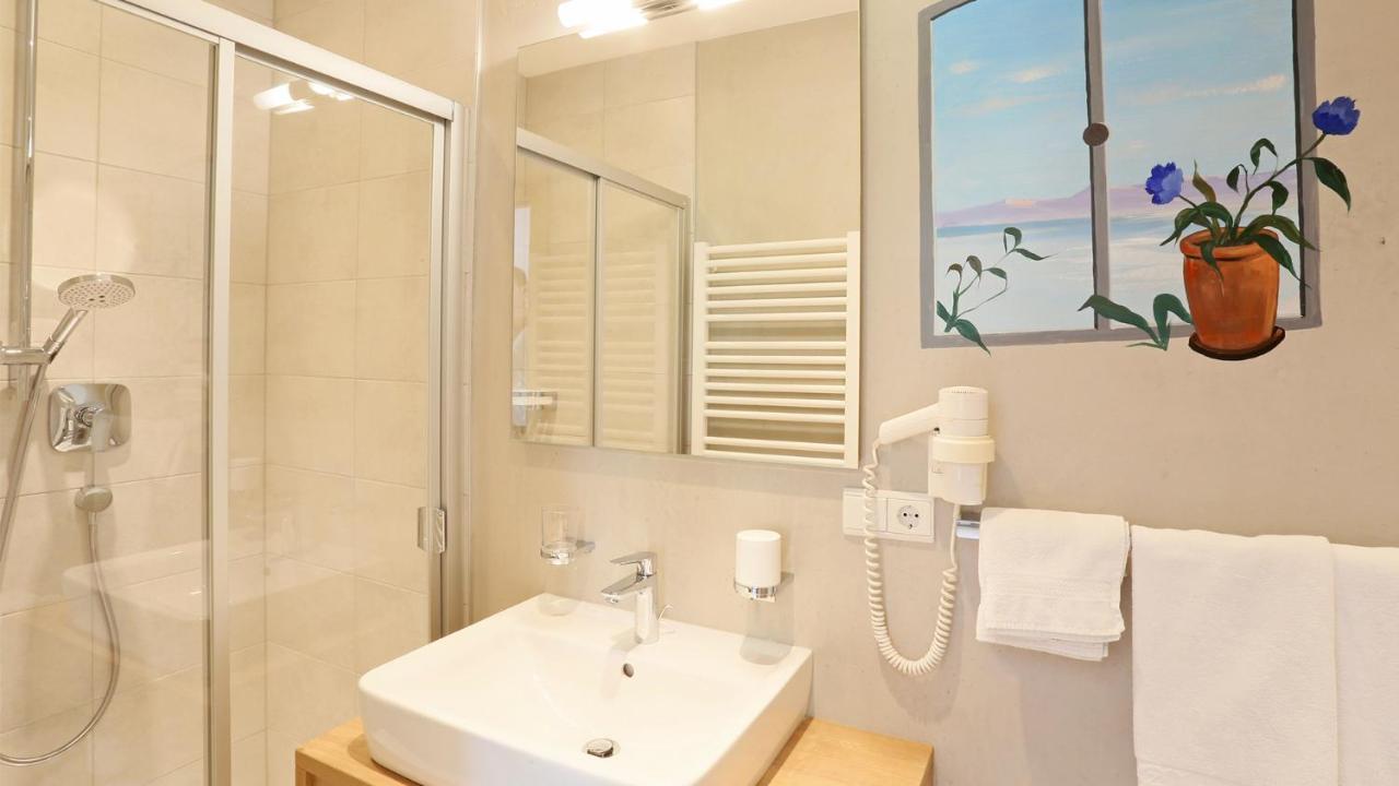 Pension Alpenhof B&B Colle Isarco Eksteriør billede